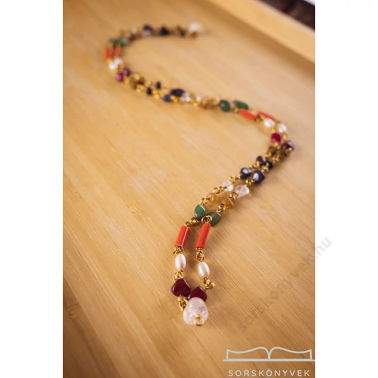 Navaratna mala, kis szemű